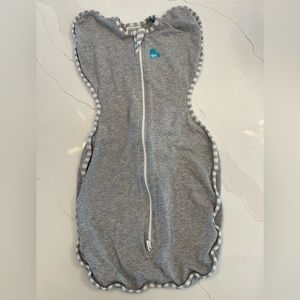 Love to Dream Swaddle, size small